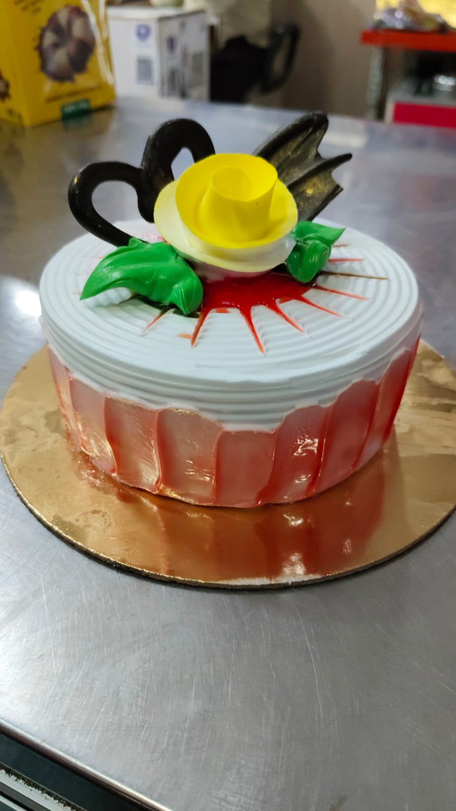 StrawBerry Cake